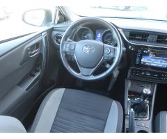 Toyota Auris 1.6 Valvematic 97kW - 9