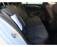 Volkswagen Golf 2.0 TDI 110kW - 13