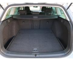 Volkswagen Golf 2.0 TDI 110kW - 19