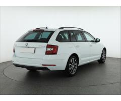 Škoda Octavia 2.0 TDI 110kW - 7