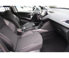 Peugeot 2008 1.2 PureTech 61kW - 12