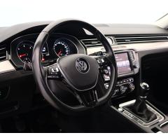 Volkswagen Passat 2.0 TDI 110kW - 26