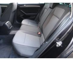 Volkswagen Passat 2.0 TDI 110kW - 15