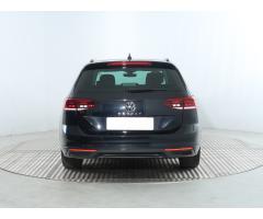 Volkswagen Passat 2.0 TDI 147kW - 6