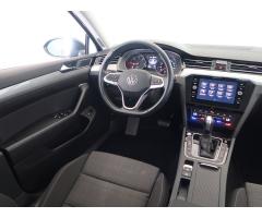 Volkswagen Passat 2.0 TDI 147kW - 9