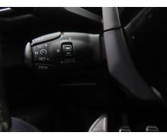 Peugeot 3008 1.5 BlueHDi 96kW - 24