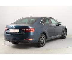 Škoda Superb 2.0 TDI 110kW - 7