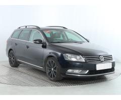 VW Passat 2,0Tdi DSG 140kW Elegance Variant 1 MAJ ČR