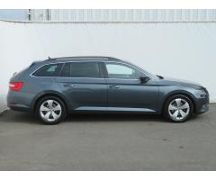 Škoda Superb 2.0 TDI 110kW - 8