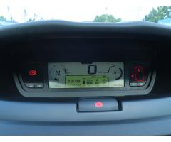 Citroën C4 Picasso 2.0 HDi 100kW - 17