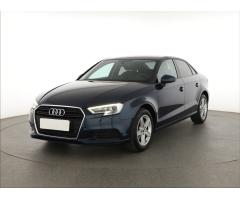 Audi A4 Avant 35 TDI S tronic DSG