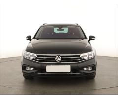 VW Passat 2,0Tdi DSG 140kW Elegance Variant 1 MAJ ČR