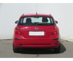 Kia Cee`d 1.4 CVVT 80kW - 6