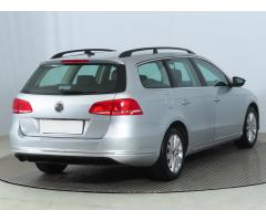 Volkswagen Passat 1.6 TDI 77kW - 7