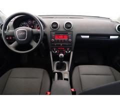 Audi A3 1.8 TFSI 118kW - 10