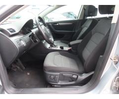 Volkswagen Passat 1.6 TDI 77kW - 16