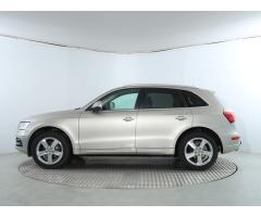 Audi Q3 S tronic DSG Zlevněno o 22 000 Kč