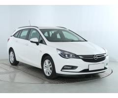 Opel Astra 1.4 16V 74kW - 1