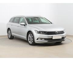 Volkswagen Passat 2.0 TDI 110kW - 1