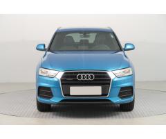 Audi Q3 S tronic DSG Zlevněno o 22 000 Kč