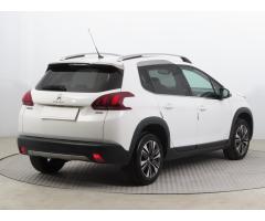 Peugeot 2008 1.2 PureTech 81kW - 7