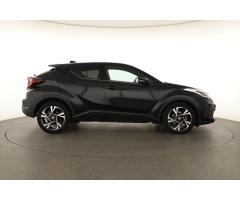 Toyota C-HR 1.8 Hybrid 90kW - 8