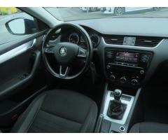 Škoda Octavia 1.6 TDI 85kW - 9