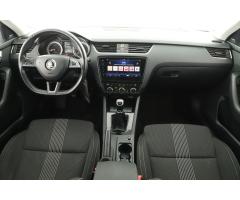 Škoda Octavia 1.6 TDI 85kW - 9