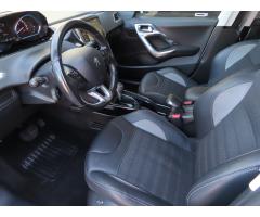 Peugeot 2008 1.2 PureTech 81kW - 16