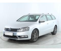 Volkswagen Golf Variant R-Line mHEV DSG Zlevněno o 16 000 Kč