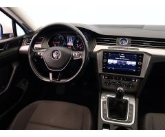 Volkswagen Passat 1.6 TDI 88kW - 9