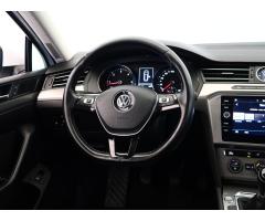 Volkswagen Passat 1.6 TDI 88kW - 22