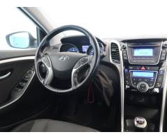 Hyundai i30 1.6 GDI 99kW - 9