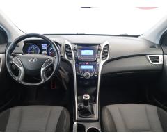 Hyundai i30 1.6 GDI 99kW - 10