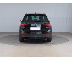 Volkswagen Tiguan 2.0 TSI 140kW - 6