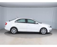 Škoda Rapid 1.6 TDI 77kW - 8