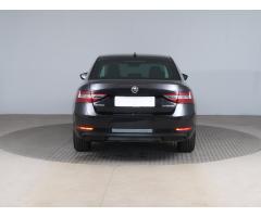 Škoda Superb 2.0 TDI 110kW - 4