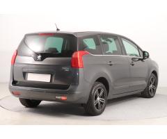 Peugeot 5008 1.6 HDi 82kW - 7