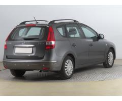 Hyundai i30 1.6 CRDi 85kW - 7