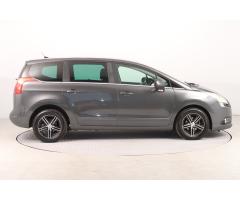 Peugeot 5008 1.6 HDi 82kW - 8