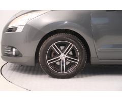 Peugeot 5008 1.6 HDi 82kW - 21