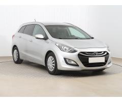 Hyundai i30 1.6 CRDi 81kW - 1