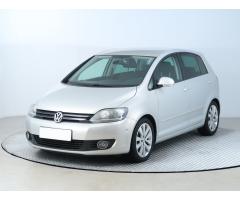 Volkswagen Golf Variant R-Line mHEV DSG Zlevněno o 16 000 Kč