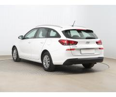 Hyundai i30 1.6 CRDi 85kW - 5