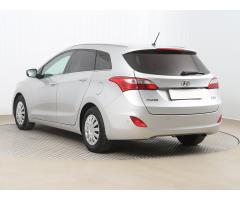 Hyundai i30 1.6 CRDi 81kW - 5