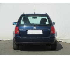 Volkswagen Golf 1.9 TDI   66kW - 6