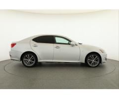 Lexus IS 200 220 d 130kW - 8