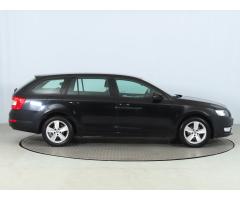 Škoda Octavia 1.2 TSI 77kW - 8