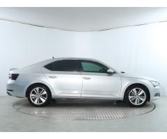 Škoda Superb 2.0 TSI 162kW - 8