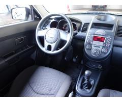 Kia Soul 1.6 CRDI 94kW - 9